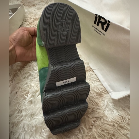 IRI Stylish Green Lace-Up Boots. - Picture 5 of 5